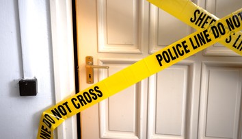 V byte našli mŕtveho otca s dvojročným synom, polícia uzavrela niekoľkomesačné vyšetrovanie