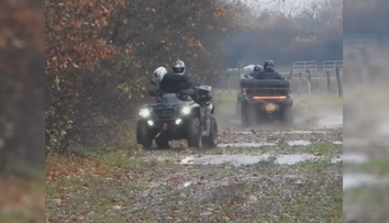 Jedno z najvzácnejších vtáčích území narušili štvorkolky. Muži sa preháňali v chránenej oblasti