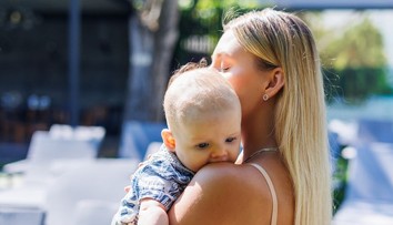 Hrôza v Poľsku: Muž vytrhol matke bábätko z rúk a ušiel autom