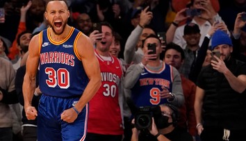 VIDEO: Stephen Curry prekonal Raya Allena a stal sa najlepším trojkárom v histórii NBA