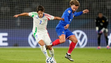 Liga národov: Šláger vo francúzskom Parku princov ovládli Taliani. Belgicko dvoma gólmi potiahol De Bruyne