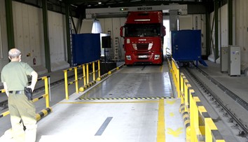 Na východe Slovenska zaznamenali zvýšenú rádioaktivitu. Pôvodcom má byť kamión s mulčovacou kôrou