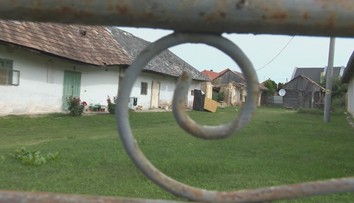 Opitý sadol za volant. Následne autom prevrátil latrínu a nechtiac zabil bratranca