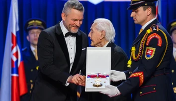 Prezident udelil štátne vyznamenania 22 osobnostiam, z toho štyrom in memoriam
