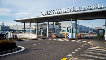 Volkswagen Slovakia spustí od budúceho týždňa dvojzmennú prevádzku