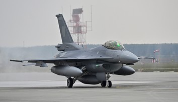V Trenčíne sa budú opravovať stíhačky F-16. Štátna spoločnosť sa dohodla na spolupráci s nórskou firmou
