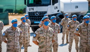 Do zahraničných operácií budú chodiť iba zaočkovaní vojaci proti covidu