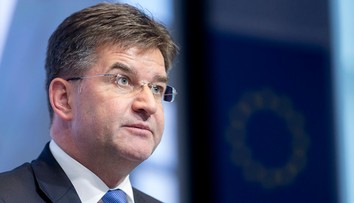 Poslanec Smeru pripustil, že Lajčák by mohol kandidovať za prezidenta