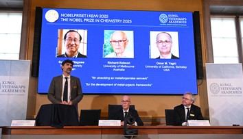 Nobelovu cenu za chémiu získali vedci za vývoj látok schopných získavať vodu zo vzduchu