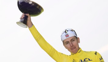 Tadej Pogačar sa po dominantnom triumfe priblížil legendám. Hviezdny Slovinec vyzdvihol rivalitu s Vingegaardom