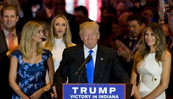 Trump zvíťazil v Indiane, Cruz ukončil kampaň