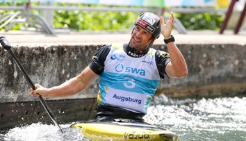 Reprezentantov v džude a lyžiarku trénuje vodnoslalomár. Alexander Slafkovský má nový džob