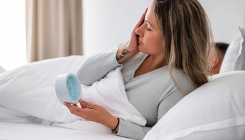 Prebúdzate sa tesne pred budíkom? Nie je to náhoda, toto sa s vami deje