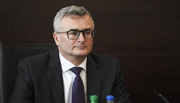 Fiačan vyzýva parlament, aby zvolil kandidátov na ústavného sudcu