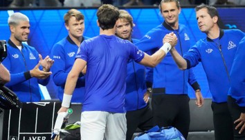 Laver Cup: Tím Európy vedie o dva body. Za výber sveta uspel najmladší hráč v histórii