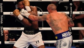 Kráľ Joshua zdolaný, všetky tituly mu zobral Ukrajinec Usyk