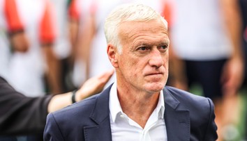 Tragédia v rodine trénera Francúzska. Didier Deschamps sa počas MS dozvedel zdrvujúcu správu