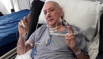 Zázrak: Muž s koronavírusom po 172 dňoch opustil jednotku intenzívnej starostlivosti