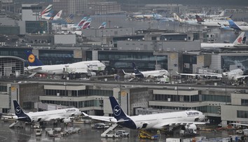 Najväčšia energetická kríza, akej kedy čelili. Letecké palivo sa míňa, spoločnosti rušia lety