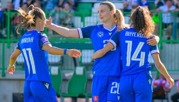 Slovenky nedali šancu Gibraltáru a sú blízko k postupu. Duel sa hral pred rekordnou návštevou