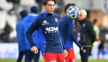 Zvučné meno v českej reprezentácii. Do národného tímu povolali syna legendárneho brankára