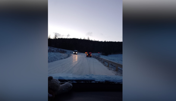 Na cestách si dávajte pozor. Jeden úsek na severe Slovenska sa premenil na klzisko