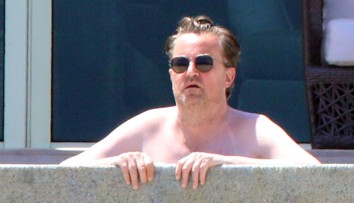 Chandler z Priateľov zhodil tričko. Kde sa stratil ten jeho sexepíl?