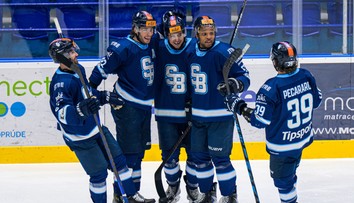 Slovan s pohodlným triumfom na východe. Po prehre Nitry v Trenčíne stráca na čelo tabuľky iba štyri body