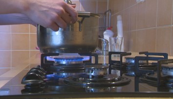 Dostali faktúry na 12-tisíc eur, Slovákov môžu zruinovať. Cena plynu načierno sa počíta podľa úplne iných pravidiel