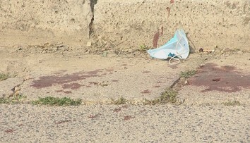 Divoká bitka v Hlohovci: Dva tábory Rómov sa do seba pustili pre príspevok na sociálnej sieti