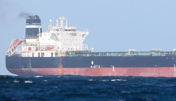 Británia zachytila tanker ruskej tieňovej flotily v Lamanšskom prielive. Ide o prvý prípad