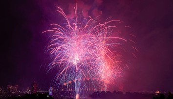 Ak pyrotechnika odtrhne časť tela, často sa ešte dá prišiť naspäť, hovorí odborníčka