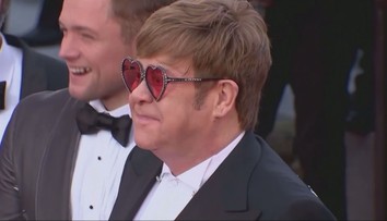 Všetko sa začalo infekciou. Legendárny spevák Elton John má vážne zdravotné problémy