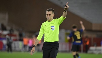 Rozhodcom pribudnú nové povinnosti. MS vo futbale prinesú revolúciu v pravidlách (prehľad)