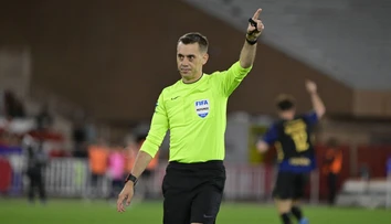 Rozhodcovia si na MS môžu zarobiť poriadny balík. Zistite, aké sú odmeny arbitrov na šampionáte