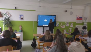 Cudzinci objavujú krásy a pasce našej reči. Zisťovali sme, čo im robí najväčšie problémy