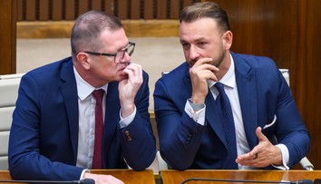 Koľko ministrov ešte príde o svoje funkcie? Odchod Kmeca zvyšuje napätie v koalícii