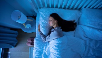 Prebúdzate sa na mokrom vankúši? Nadmerným slinením vám telo môže dávať dôležitý signál