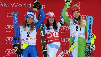 Holdenerová vyhrala kombináciu v Lenzerheide, Kantorová bodovala