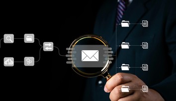 Ako keby pošta otvorila každý list. Brusel chce monitorovať každú správu na Whatsappe a Messengeri