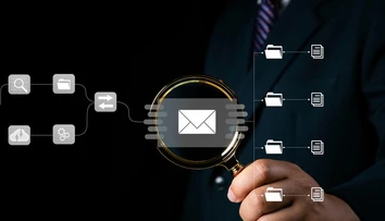 Ako keby pošta otvorila každý list. Brusel chce monitorovať každú správu na Whatsappe a Messengeri