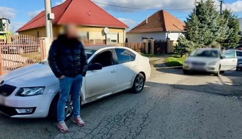 Policajná kuriozita: Nadrogovaný muž za volantom ťahaný kamošom bez vodičáku