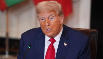 Slovensko v ohrození: Trump môže svojimi clami udusiť našu ekonomiku. Hrozí veľké prepúšťanie i posun k recesii