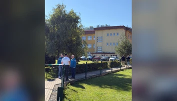 Hrôza v škole pri Čadci. Žiak nožom napadol dve učiteľky a spolužiačku