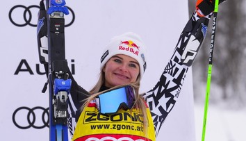 Super-G v St. Moritzi ovládla Robinsonová. Shiffrinová preteky nedokončila