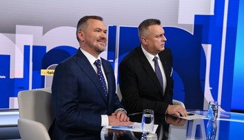Prečo hovoríte, že Fico je najlepší premiér, keď vás znova dostane mimo parlament? Opýtal sa divák A. Danka