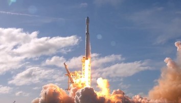 VIDEO: Najsilnejšia raketa sveta odštartovala na svoj prvý let
