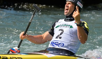 Slafkovský sa stal majstrom Európy v C1, bronz pre Martikána