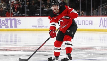 VIDEO: Nemec menil formácie, jeho Devils vyšli opäť naprázdno. Fehérváry bol pri dráme, dobrú sériu však nenatiahol