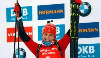 Nasťa Kuzminová na 2. mieste v stíhacích pretekoch na 10 km v Oberhofe